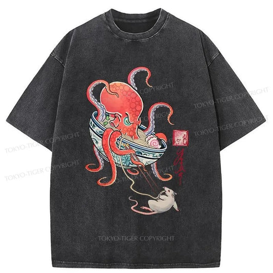 Tokyo-Tiger Octopus Versus Mouse Washed T-Shirt