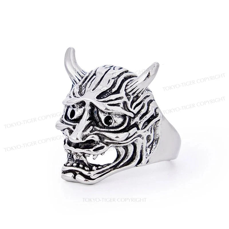 Tokyo-Tiger Black Darth Vader Ring