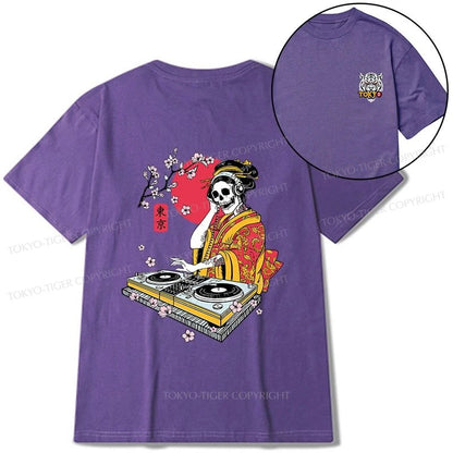 Tokyo-Tiger Japanese Geisha DJ Skull Front Back Classic T-Shirt