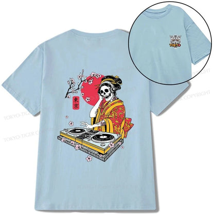 Tokyo-Tiger Japanese Geisha DJ Skull Front Back Classic T-Shirt