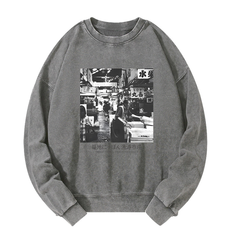 Tokyo-Tiger Tsukiji Fish Market Photo Washed Sweatshirt