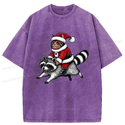 Tokyo-Tiger Santa Cat On A Raccoon Washed T-Shirt