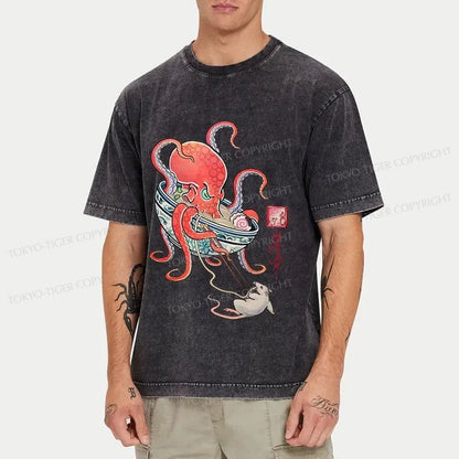 Tokyo-Tiger Octopus Versus Mouse Washed T-Shirt