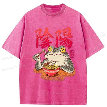 Tokyo-Tiger Frogs Eat Ramen Japanese Washed T-Shirt