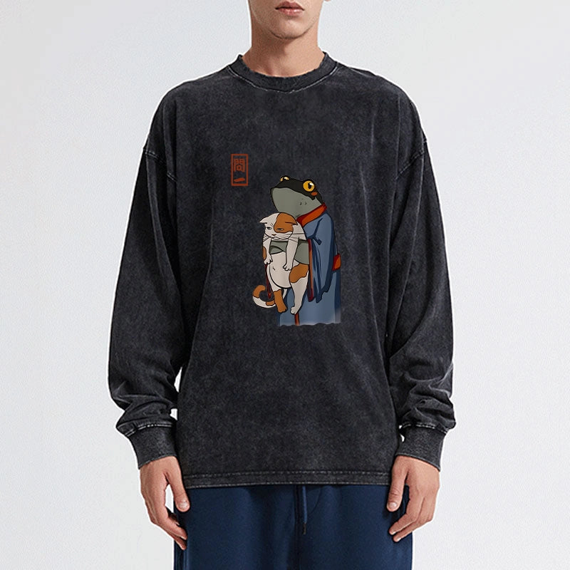 Tokyo-Tiger The Frog Holds The Cat Washed Long Sleeve T-Shirt