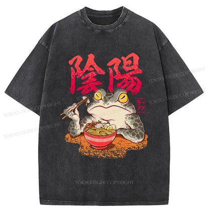 Tokyo-Tiger Frogs Eat Ramen Japanese Washed T-Shirt